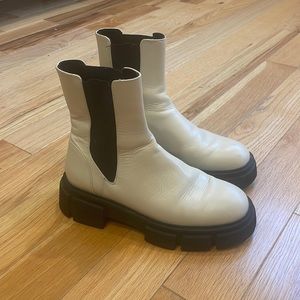 Zara white and black Chelsea boots